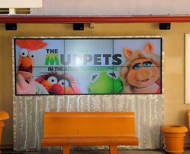 Digital Billboard Advertising, The Muppets In Theaters Thanksgiving