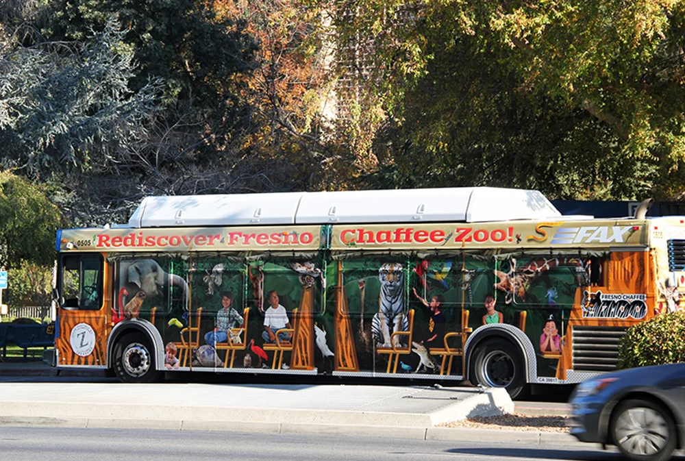 kenova-zoo-bus